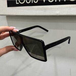 Authentic YSL sunglasses (Betty)